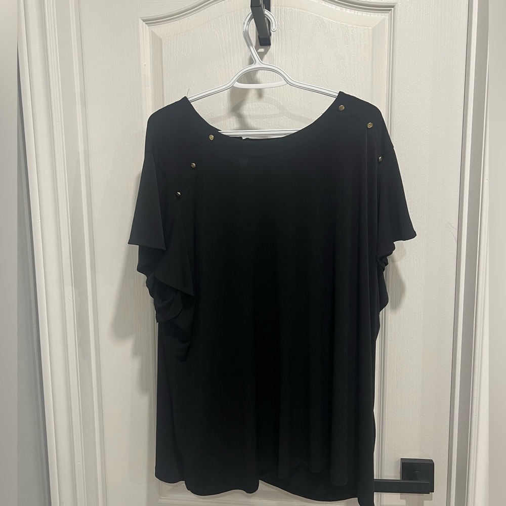 Liz Claiborne plus size Black Blouse with Gold Accents